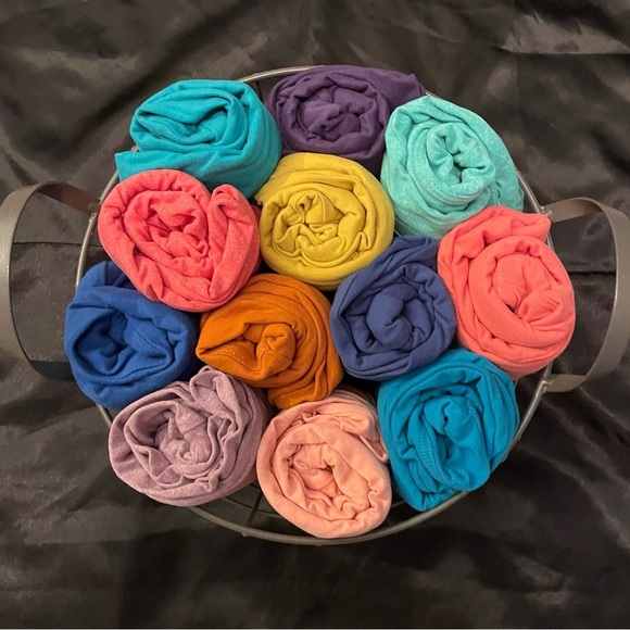 SOLIDS 3 pairs for 1 price - OS Lularoe Leggings - Mystery Grab Bag - Picture 2 of 4